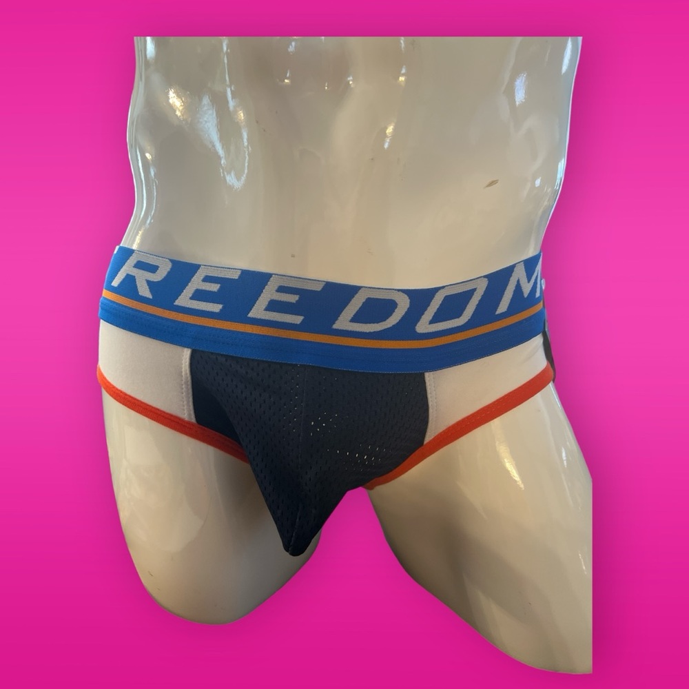 FR 9      Freedom Reigns Netted Briefs made in USA